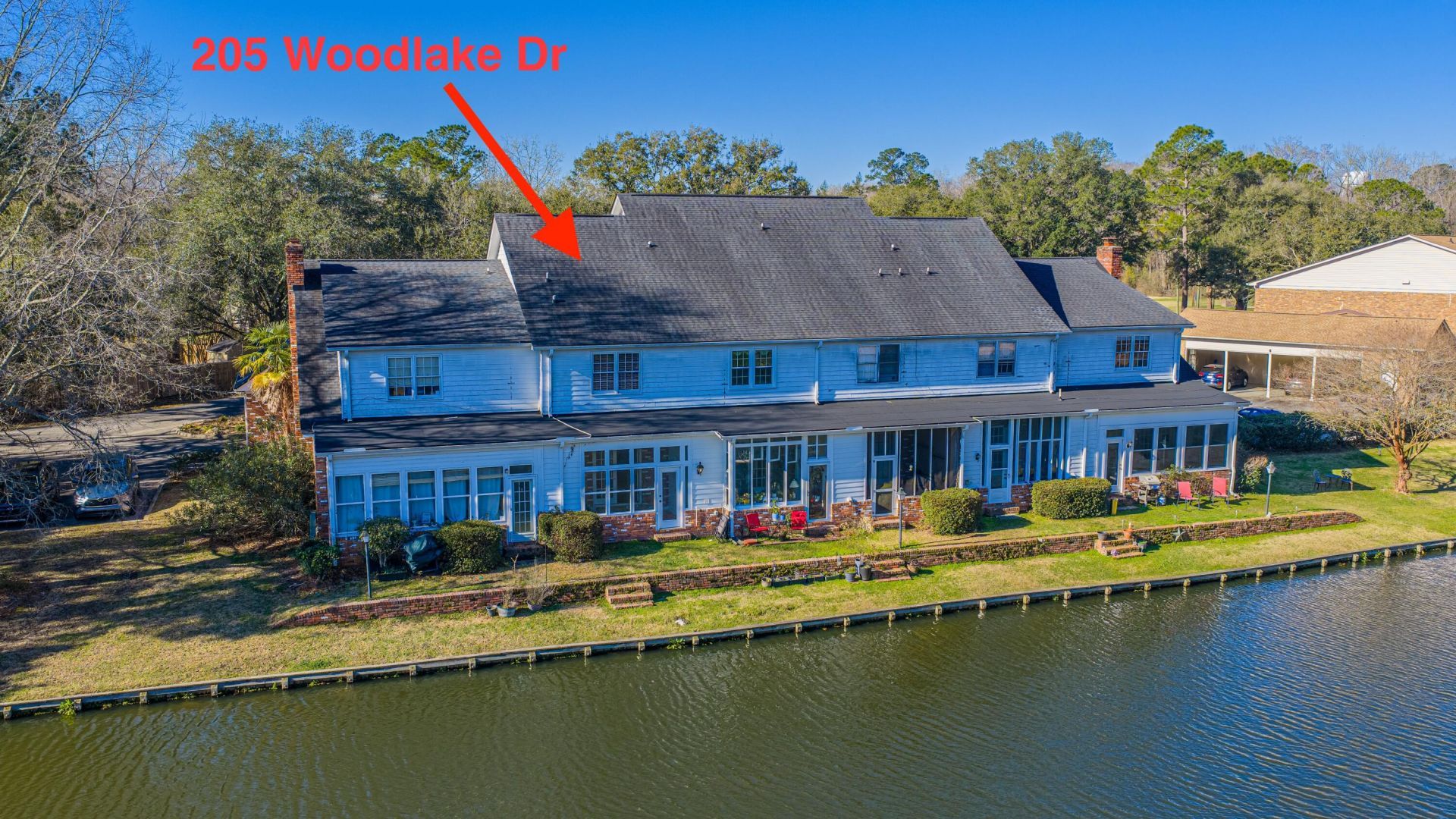 205 Woodlake Drive Photo 22