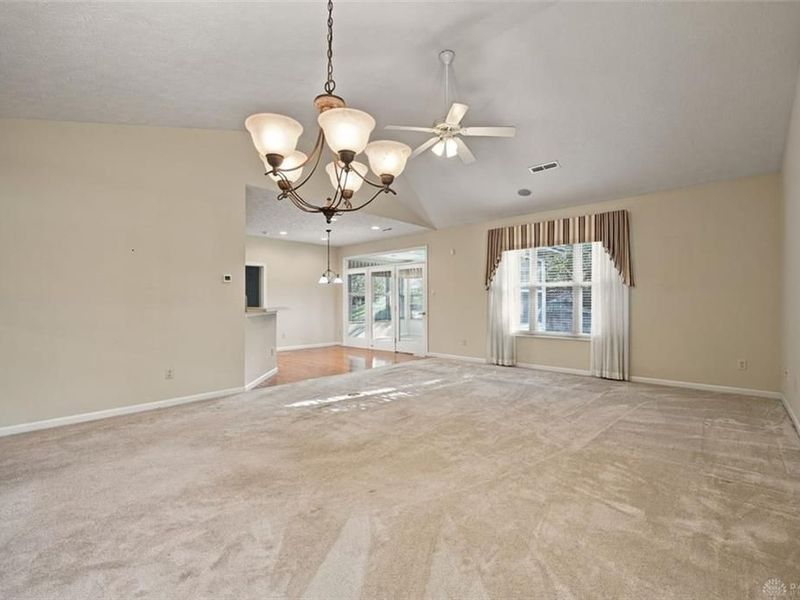1215 Little Yankee Run, Centerville, OH 45458 Photo 7