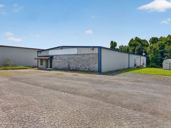 1015 Glenobey Rd , Jamestown, TN 38556