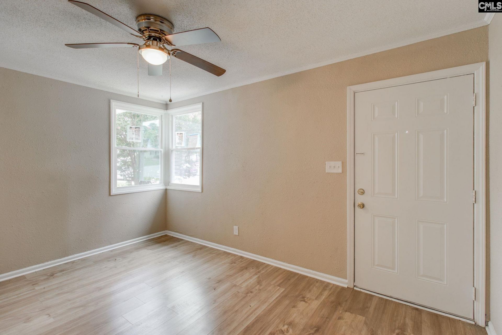 320 S Beltline Boulevard  Photo 4