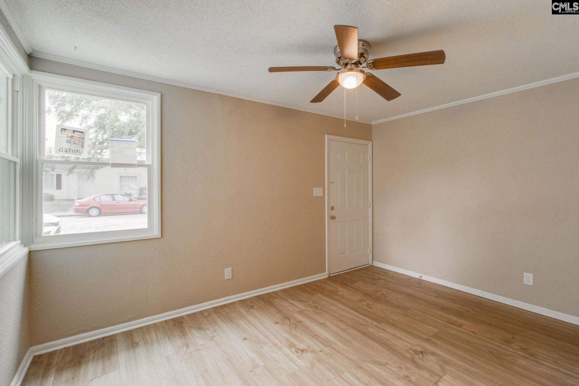 320 S Beltline Boulevard  Photo 5