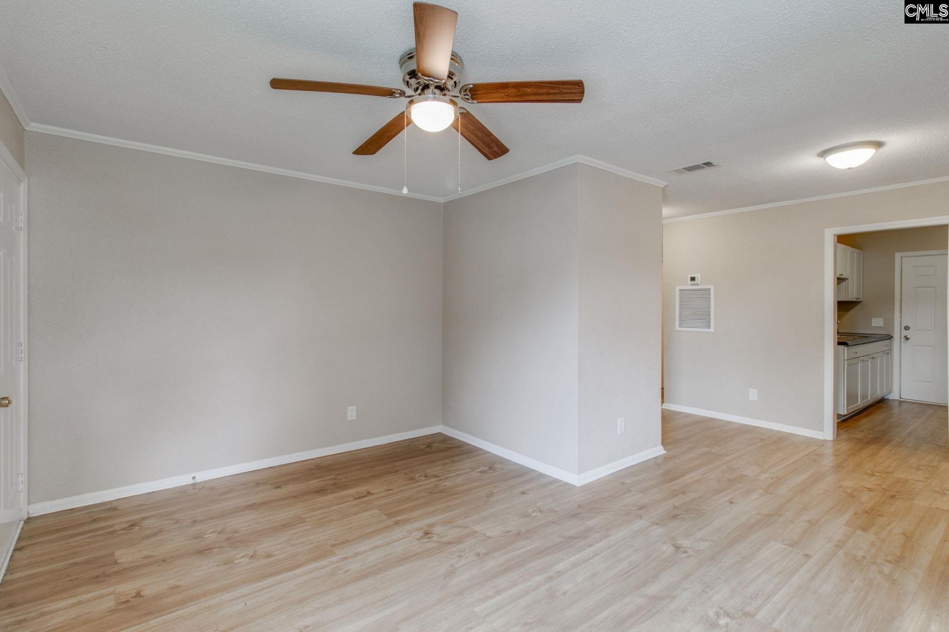 320 S Beltline Boulevard  Photo 6