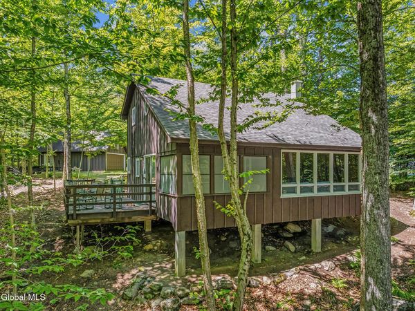 179 Maplewood Drive, Gloversville, NY 12078
