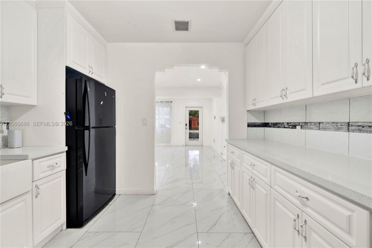 135 NW 121st St, North Miami, FL 33168 Photo