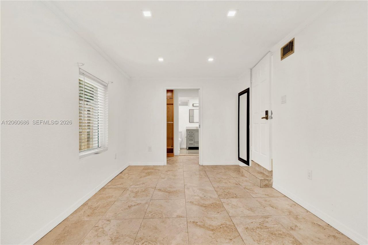 135 NW 121st St, North Miami, FL 33168 Photo