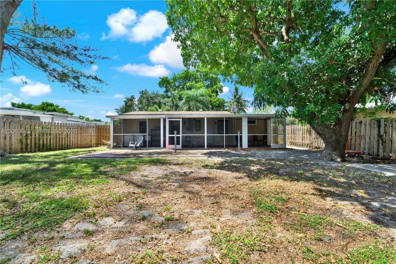 135 NW 121st St, North Miami, FL 33168 Photo