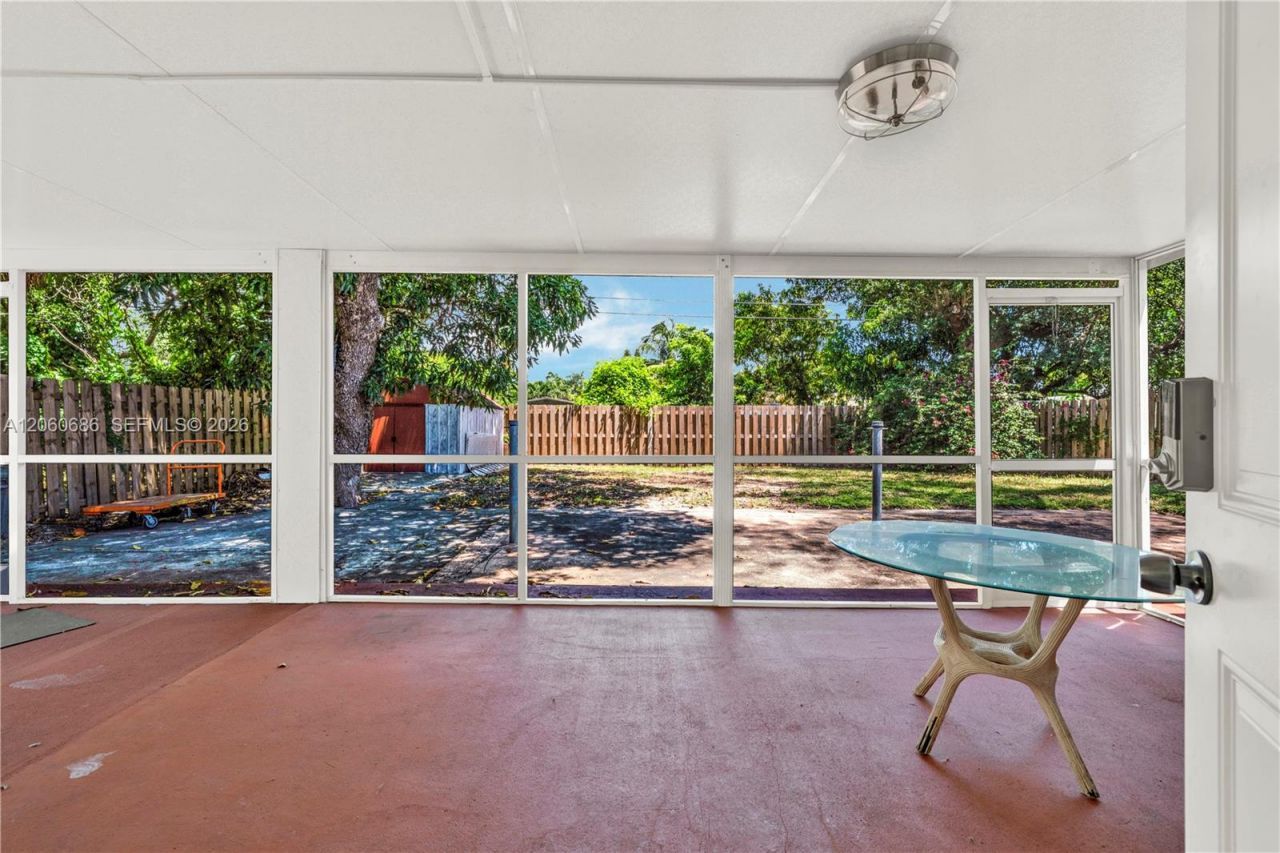 135 NW 121st St, North Miami, FL 33168 Photo