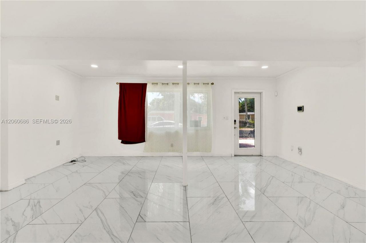 135 NW 121st St, North Miami, FL 33168 Photo