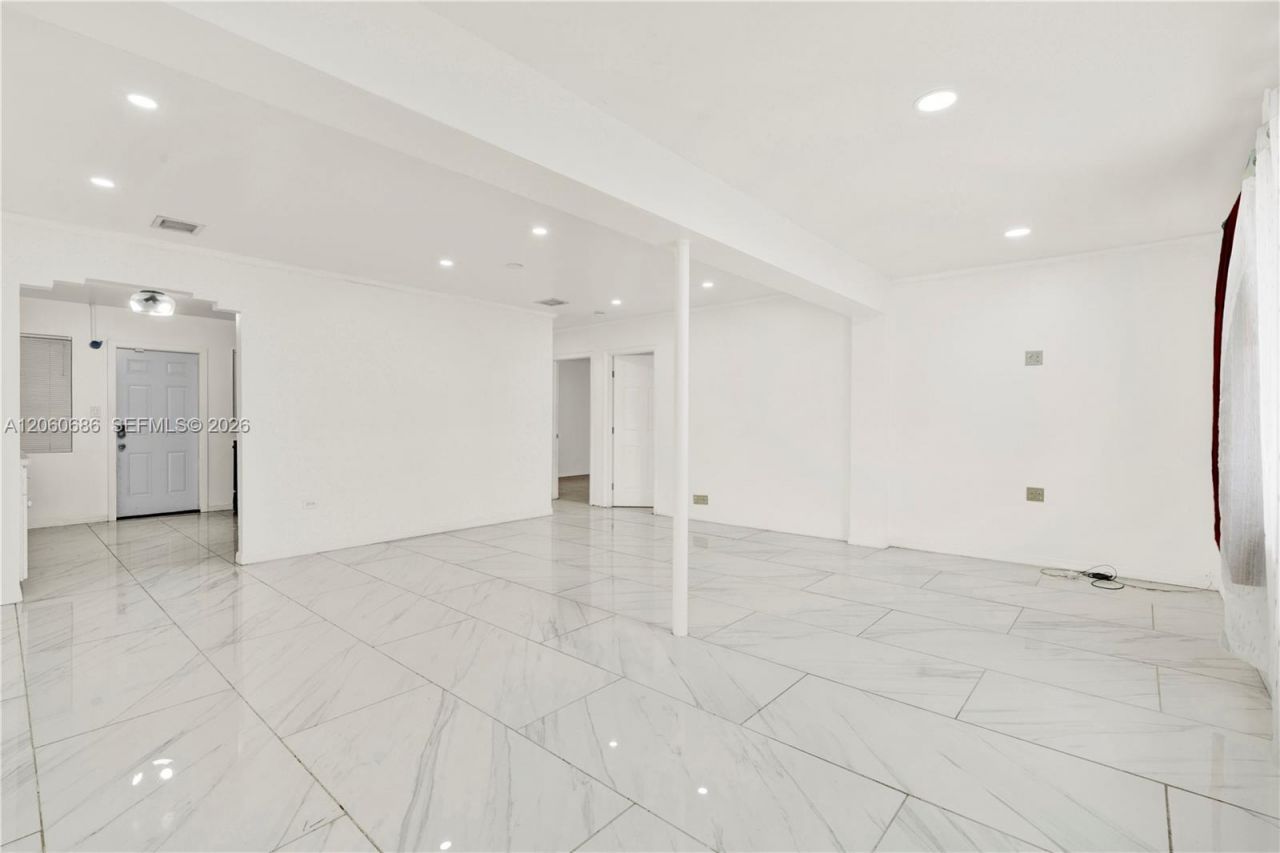 135 NW 121st St, North Miami, FL 33168 Photo