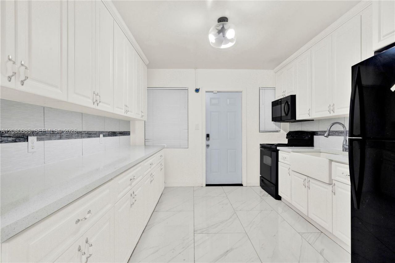 135 NW 121st St, North Miami, FL 33168 Photo