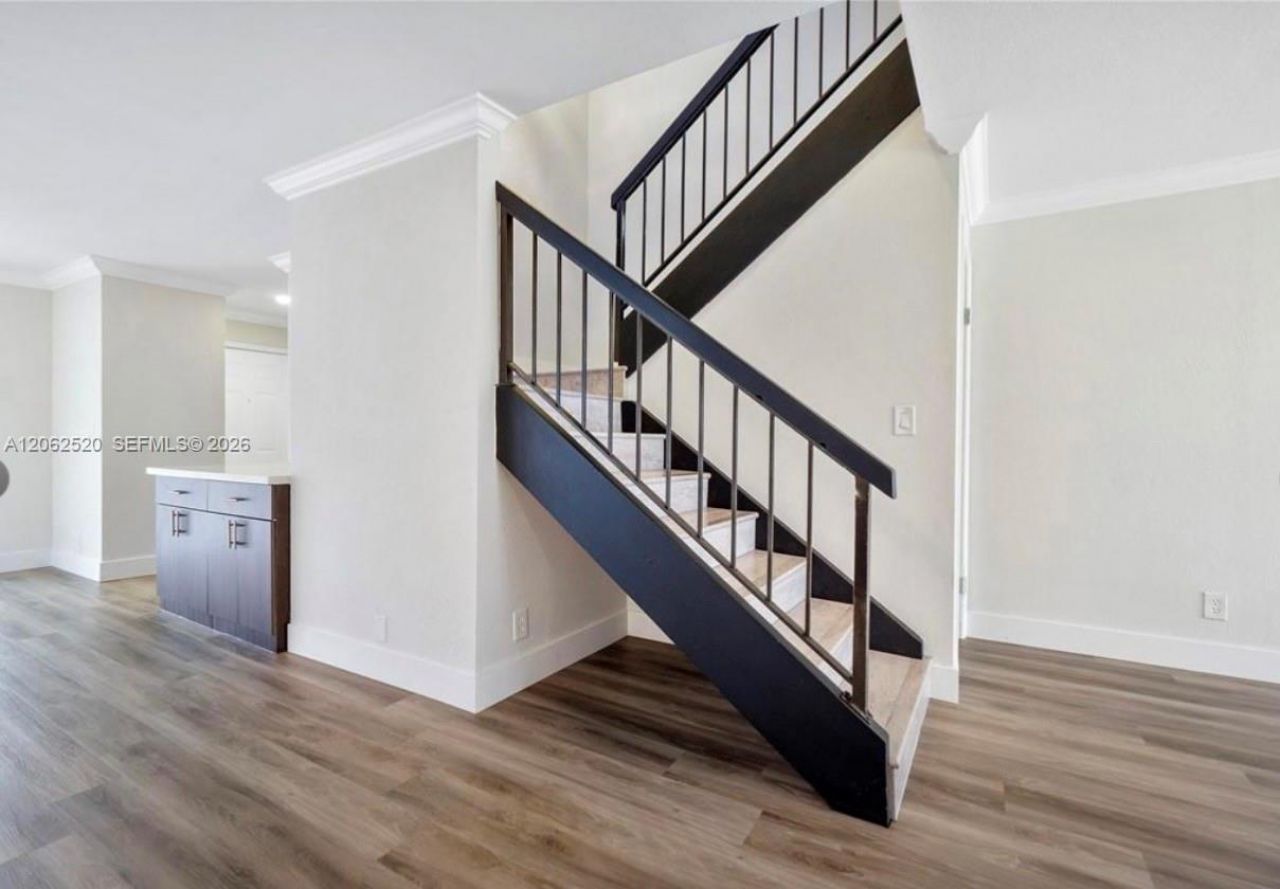 4828 Sheridan St, Unit 5, Hollywood, FL 33021 Photo