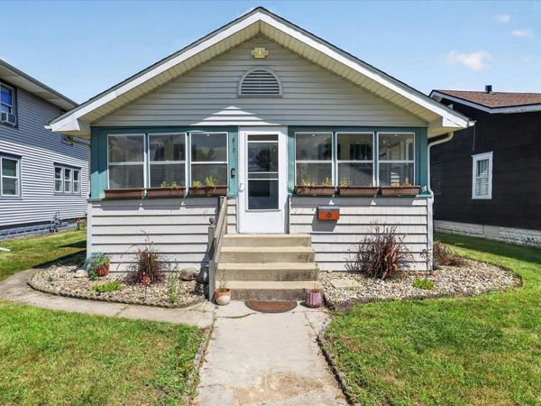 810 S 32Nd Street, South Bend, IN 46615