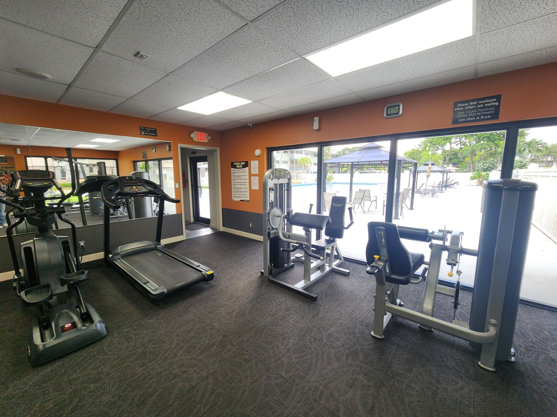4900 Washington Street, Unit 307, Hollywood, FL 33021 Photo