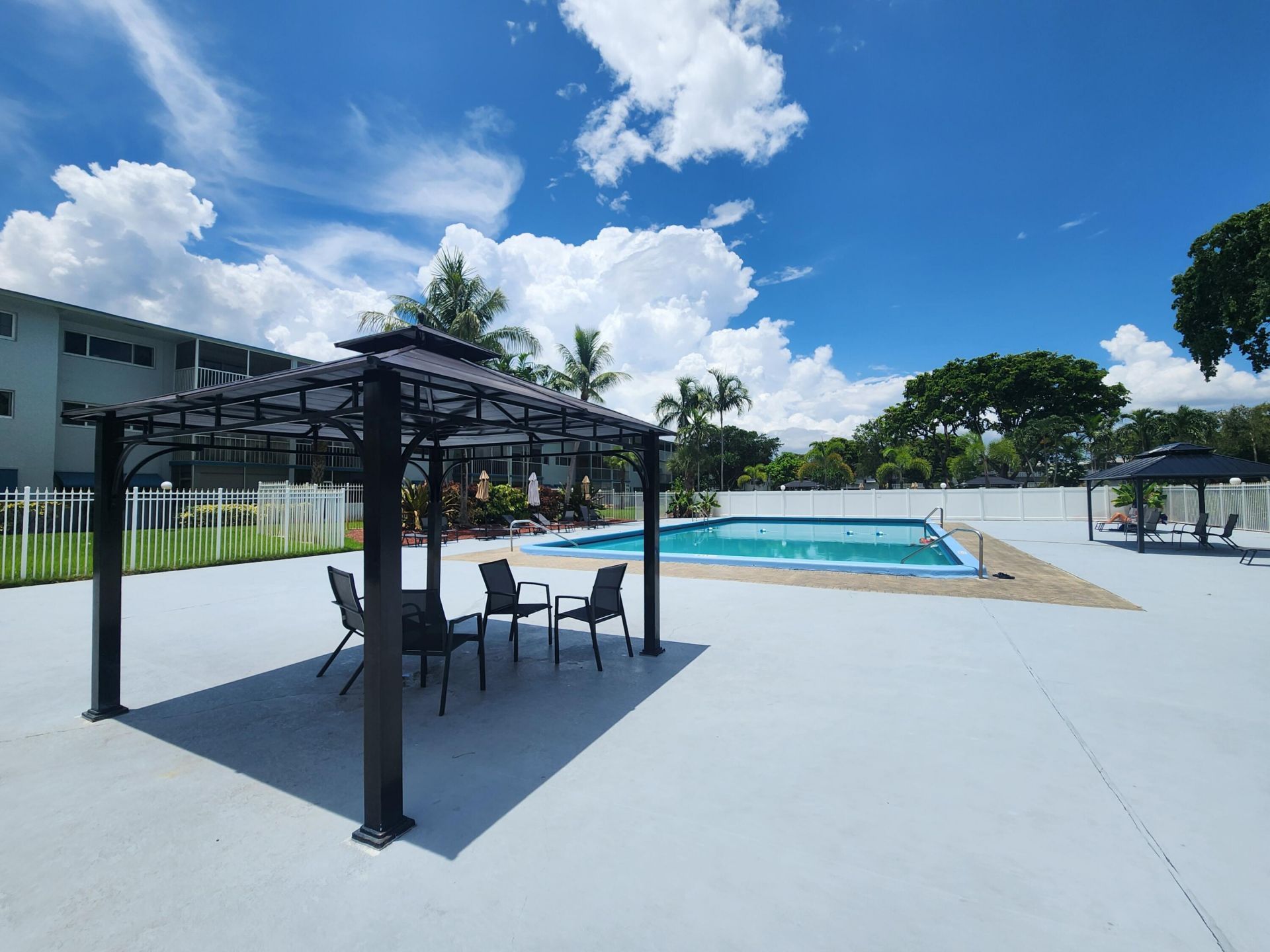 4900 Washington Street, Unit 307, Hollywood, FL 33021 Photo