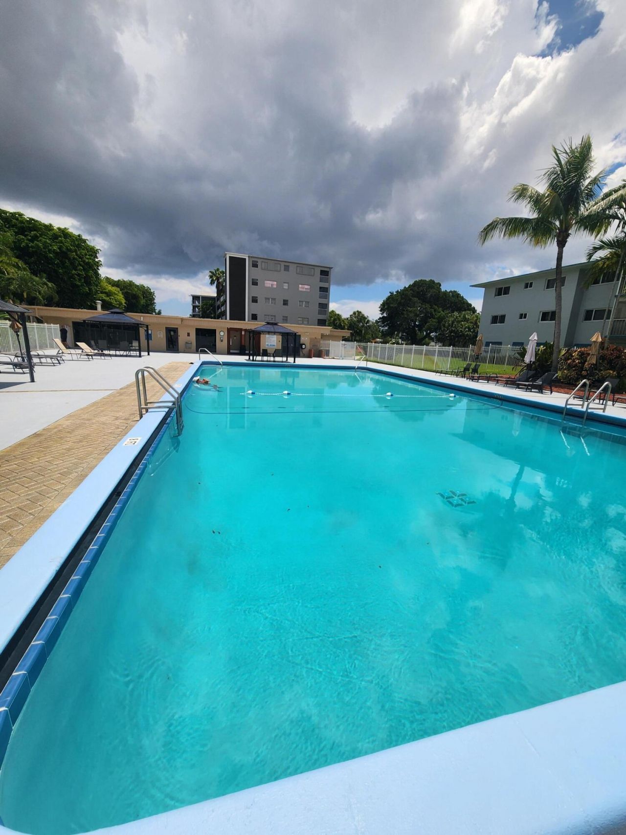 4900 Washington Street, Unit 307, Hollywood, FL 33021 Photo