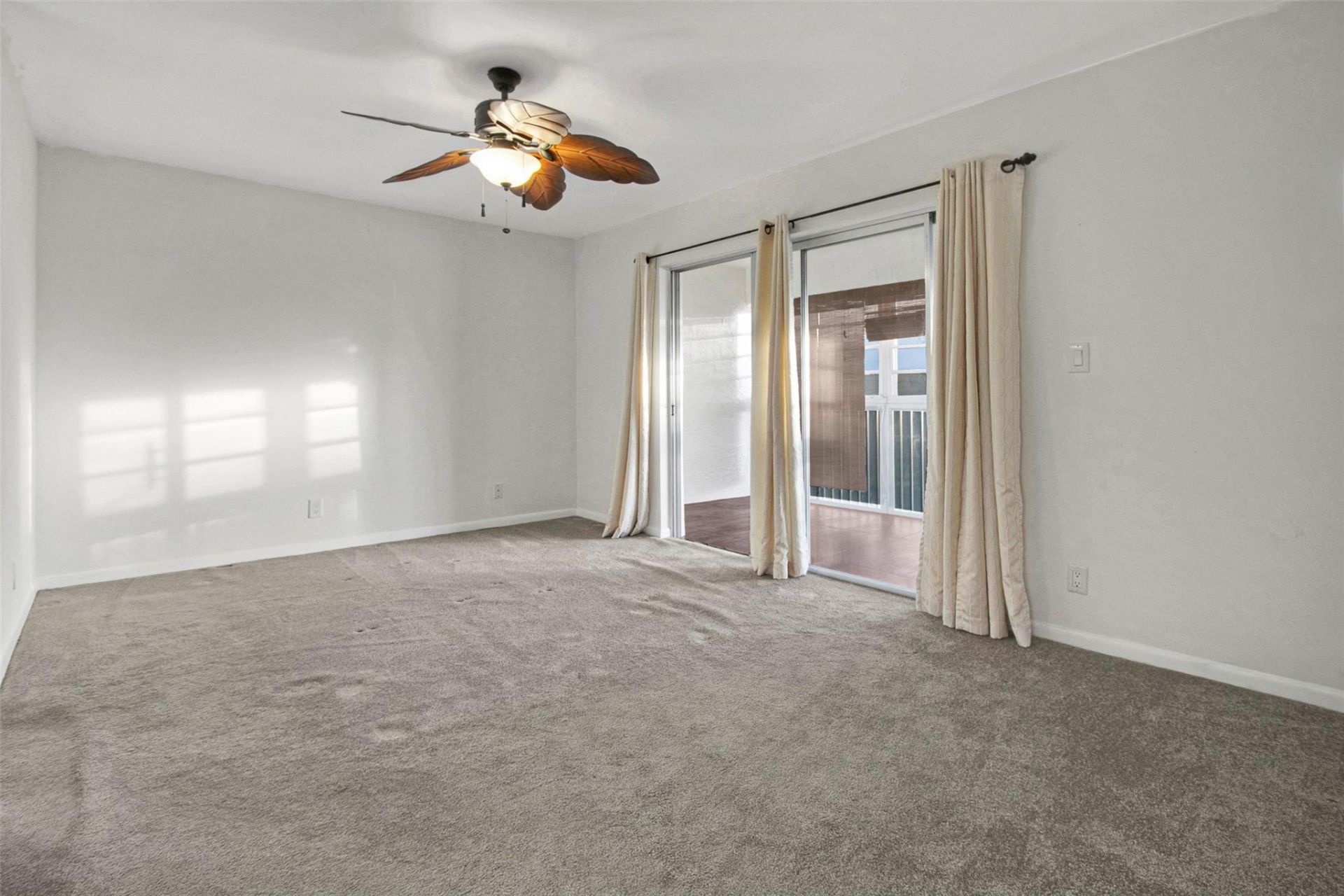 6890 Royal Palm Boulevard, Unit 312H, Margate, FL 33063 Photo