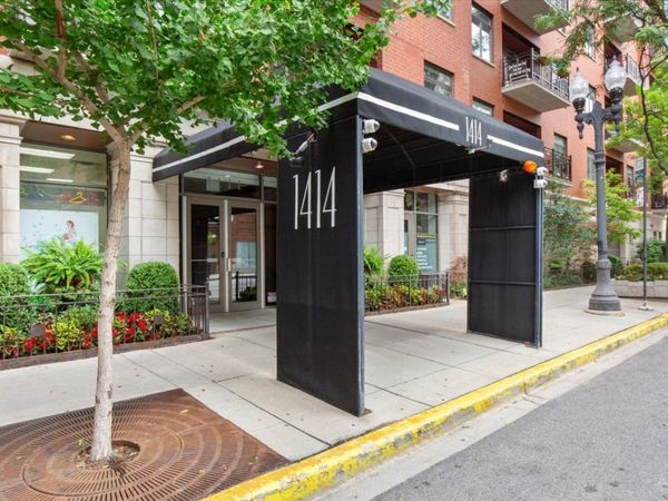 1414 N WELLS Street, Unit 409, Chicago, IL 60610