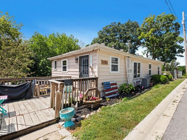 7401 W 126th Avenue, Crown Point, IN 46307