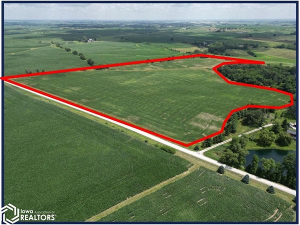 Fairview Cemetary Rd NE, West Branch, IA 52358