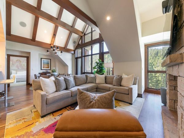 13031 Ritz Carlton Highlands Ct, Unit #672, Truckee, CA 96161