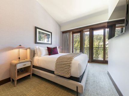 13031 Ritz Carlton Highlands Ct, Unit #672, Truckee, CA 96161 Photo