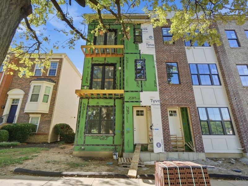 719 Ezzard Charles Drive, Cincinnati, OH 45203 Photo 30