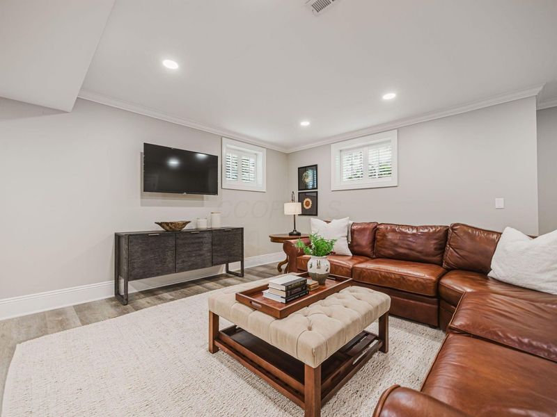 4095 Holkham , New Albany, OH 43054 Photo 48