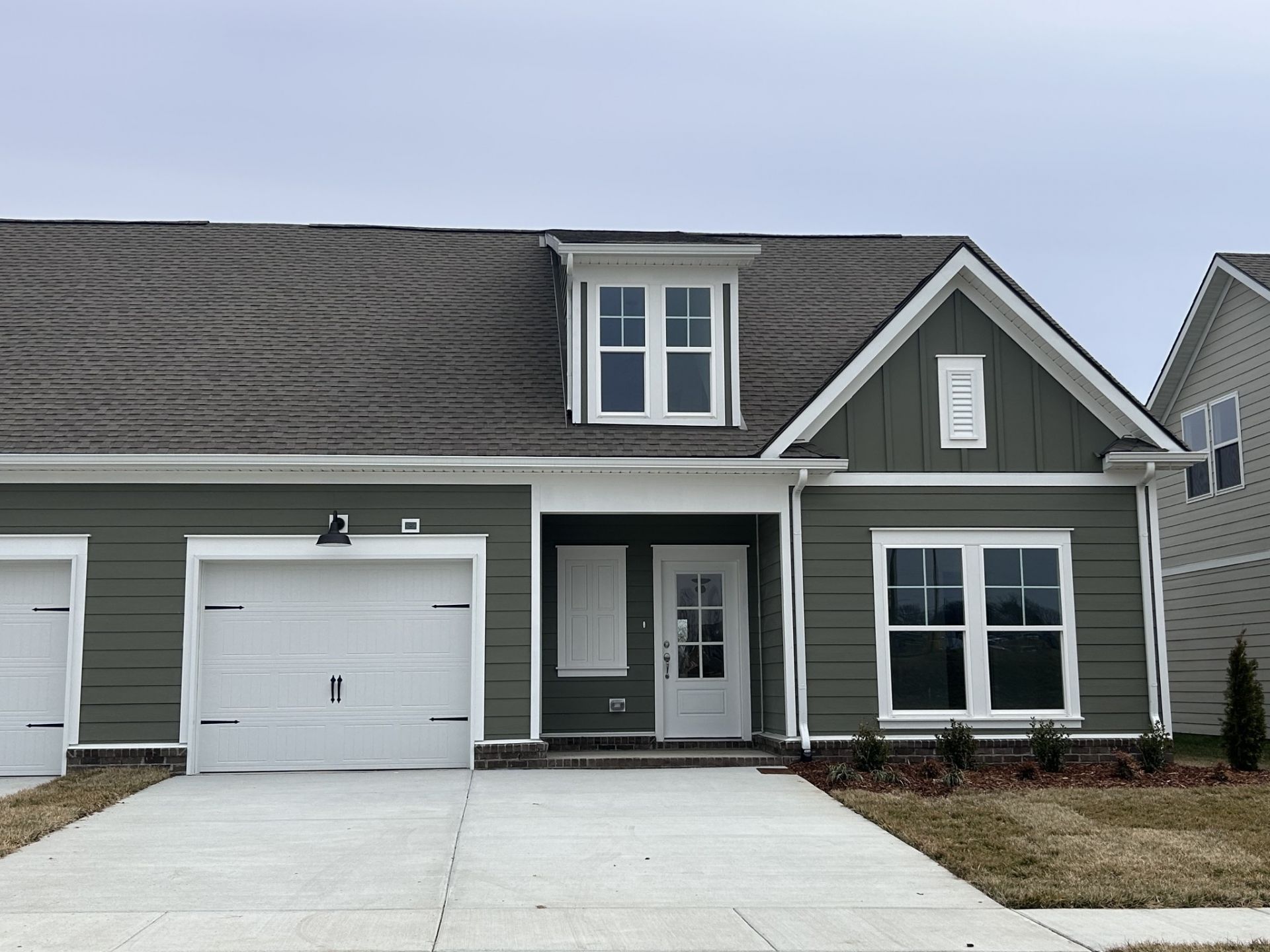 5136 Pace Park Cir , Columbia, TN 38401 Main Photo