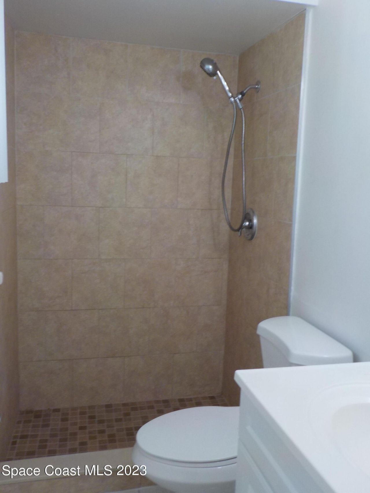 636 Hampton Drive NE , Palm Bay, FL 32905 Photo
