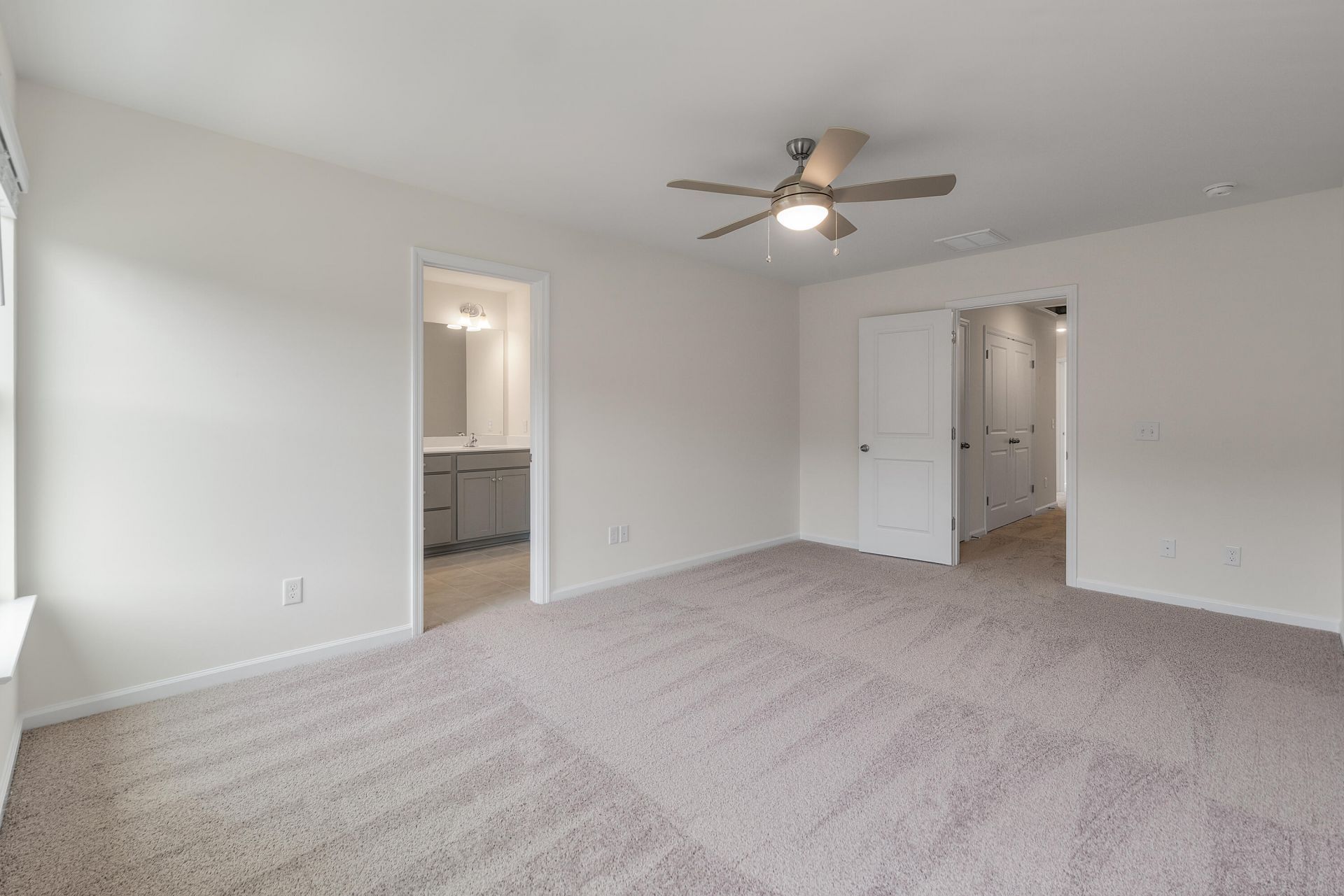 405 Painted Lady Lane Photo 16