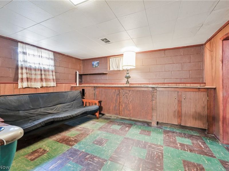 6244 Eavenson Road , Brook Park, OH 44142 Photo 25