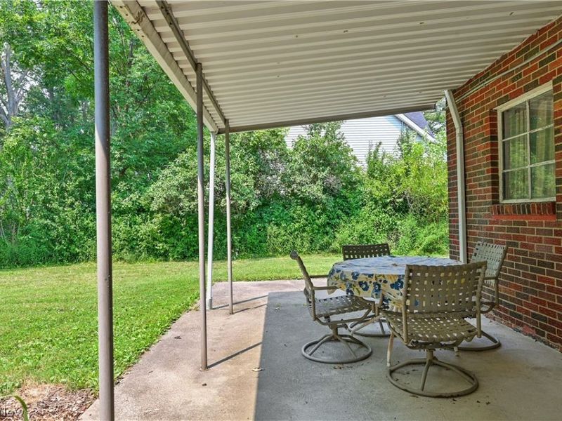 6244 Eavenson Road , Brook Park, OH 44142 Photo 28