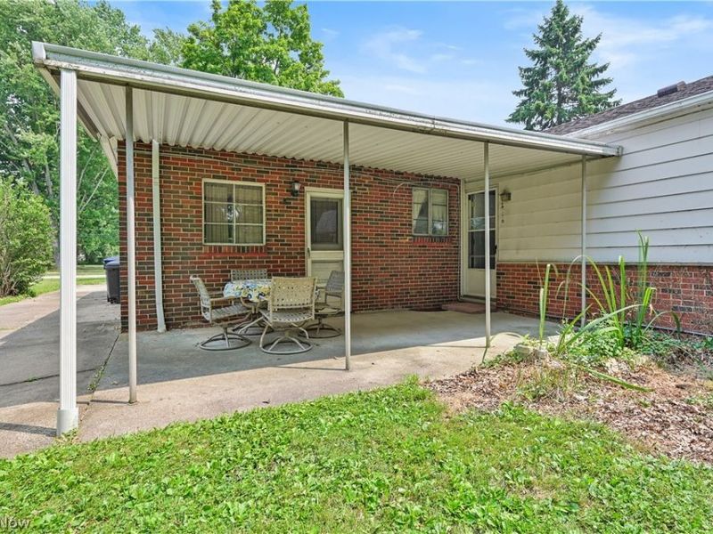 6244 Eavenson Road , Brook Park, OH 44142 Photo 29