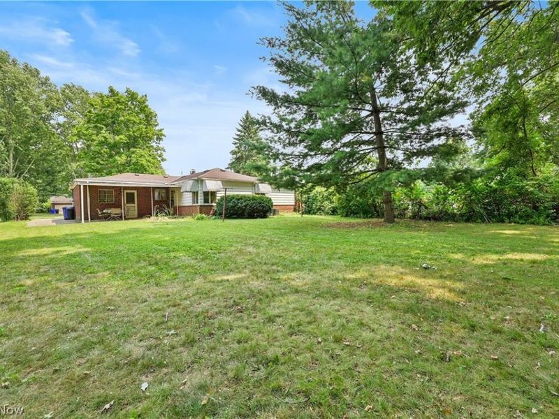 6244 Eavenson Road , Brook Park, OH 44142 Photo 30