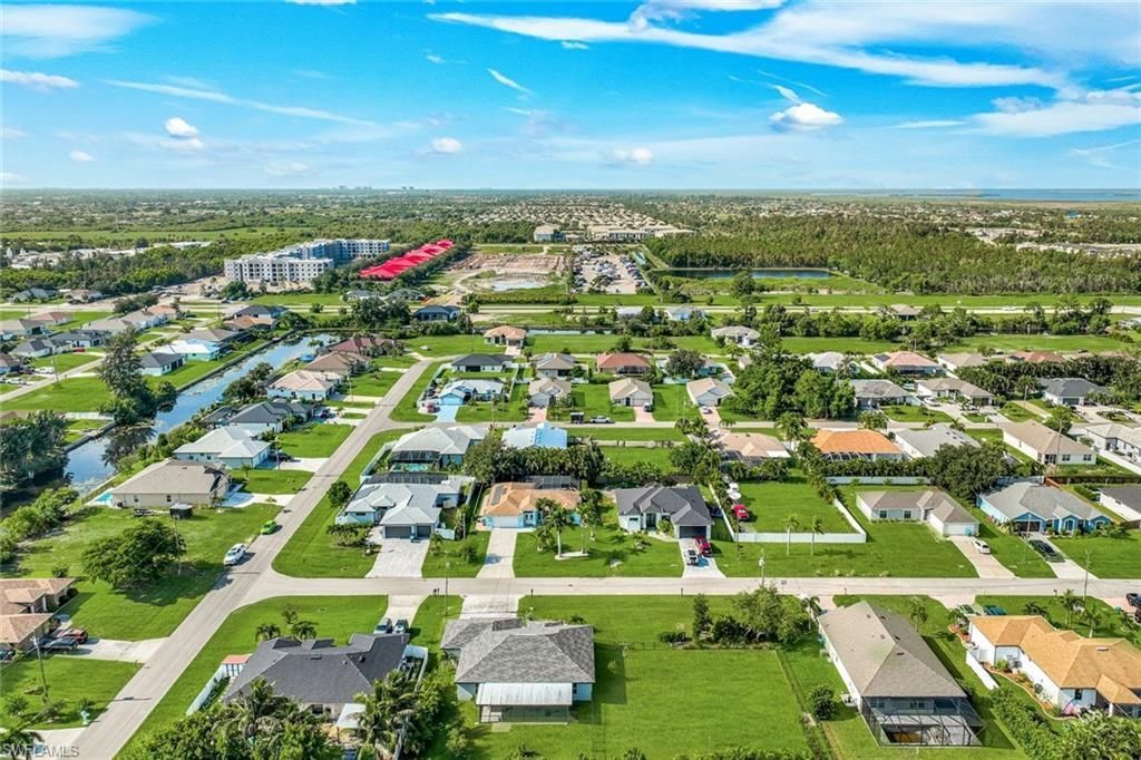2627 SW 4th Ter , Cape Coral, FL 33991 Photo