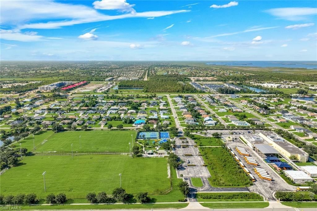 2627 SW 4th Ter , Cape Coral, FL 33991 Photo