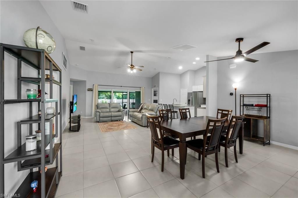 2627 SW 4th Ter , Cape Coral, FL 33991 Photo