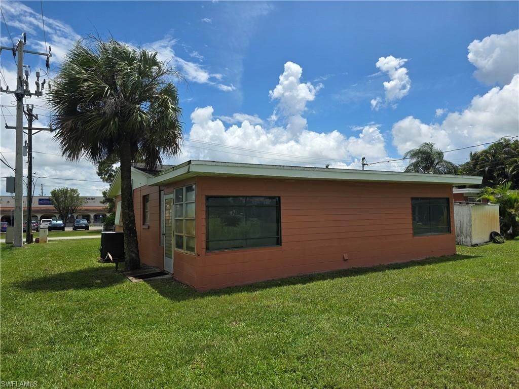 57 Westminster St N, Lehigh Acres, FL 33936 Photo