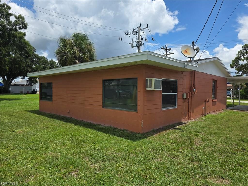57 Westminster St N, Lehigh Acres, FL 33936 Photo