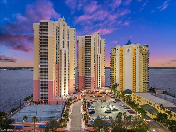 2743 1st ST , Unit 305, FORT MYERS, FL 33916