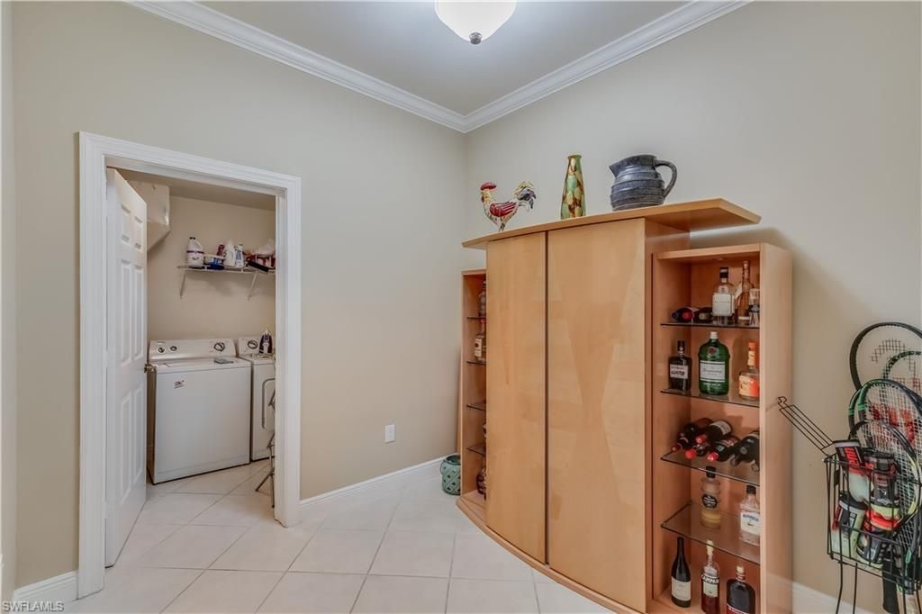 2743 1st St , Unit 305, Fort Myers, FL 33916 Photo