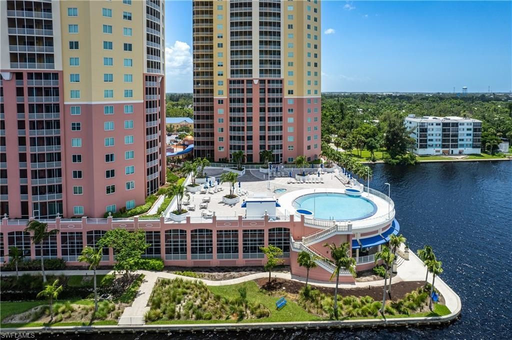 2743 1st St , Unit 305, Fort Myers, FL 33916 Photo