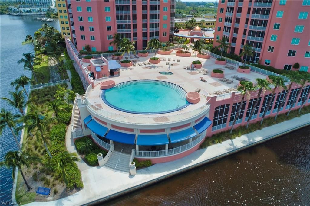 2743 1st St , Unit 305, Fort Myers, FL 33916 Photo