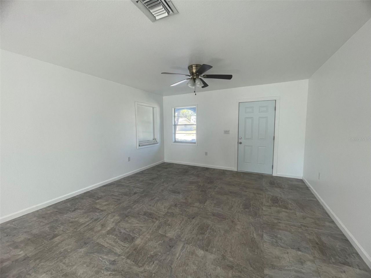 525 E Helen Avenue, Punta Gorda, FL 33950 Photo