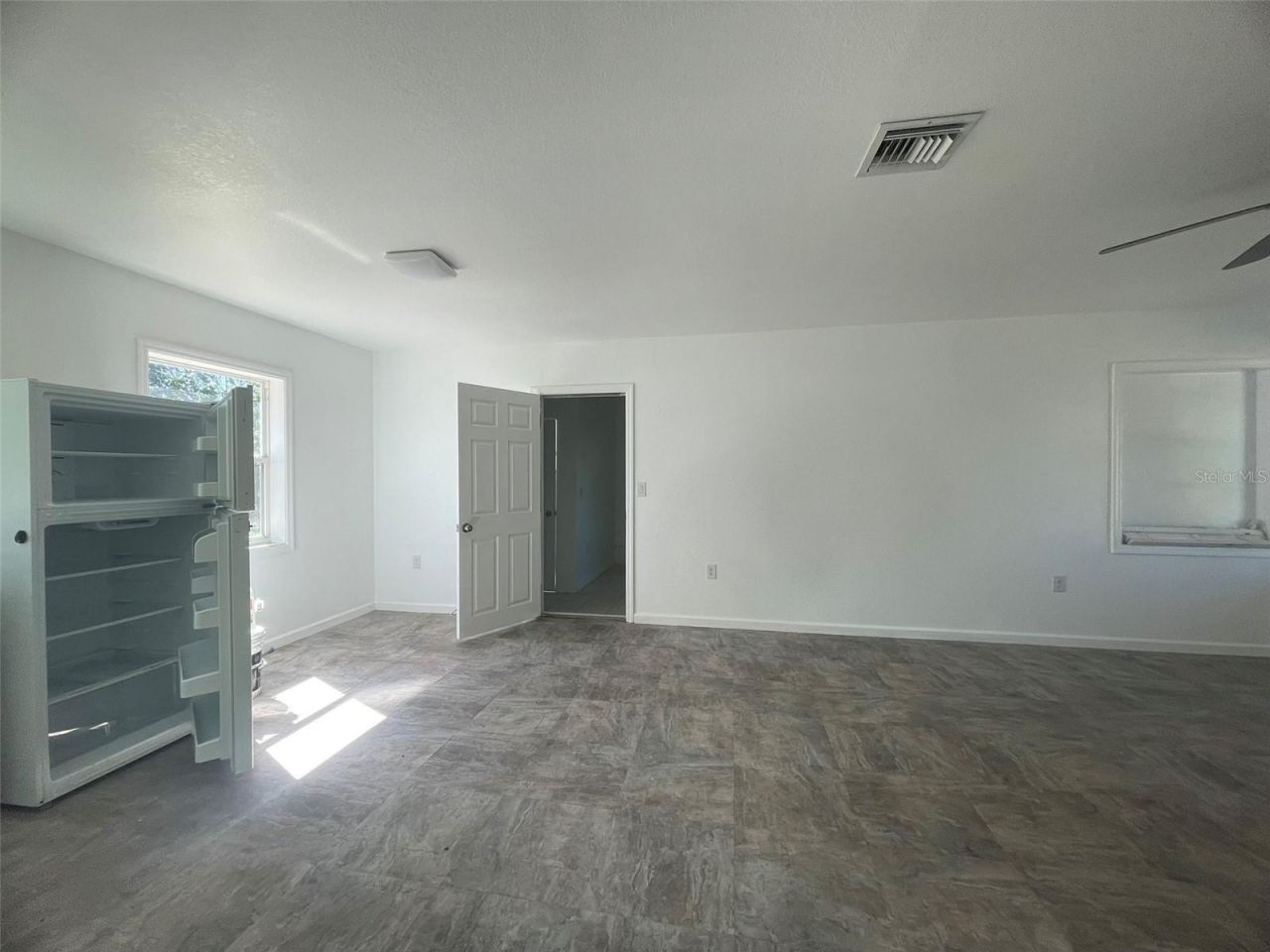 525 E Helen Avenue, Punta Gorda, FL 33950 Photo