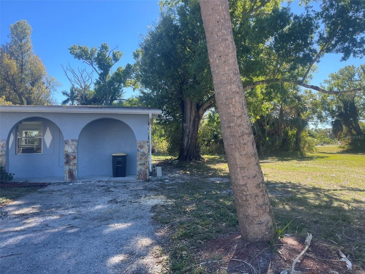 525 E Helen Avenue, Punta Gorda, FL 33950 Photo