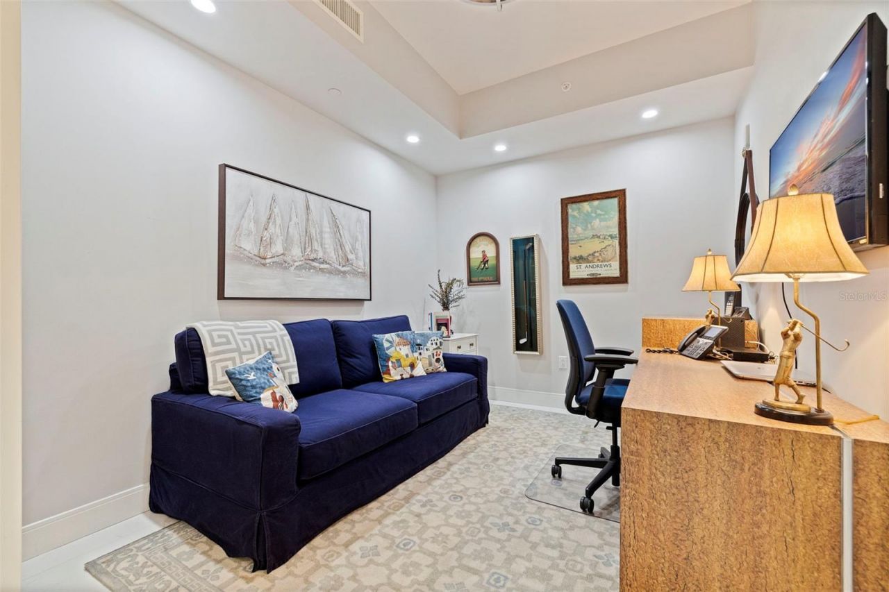 100 1st Avenue N, Unit 2902, Saint Petersburg, FL 33701 Photo