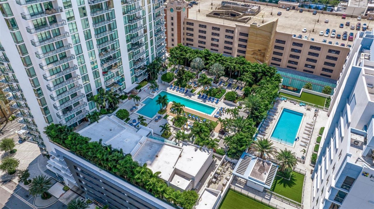 100 1st Avenue N, Unit 2902, Saint Petersburg, FL 33701 Photo