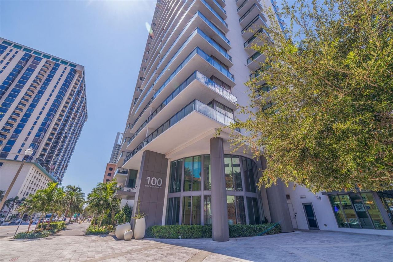 100 1st Avenue N, Unit 2902, Saint Petersburg, FL 33701 Photo