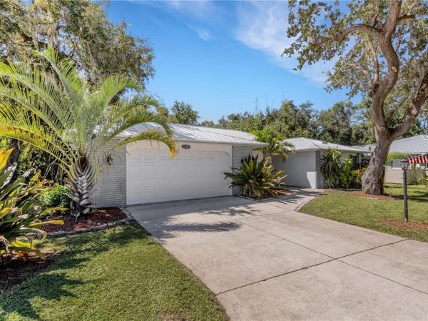 3736 MAPLE HOLLOW COURT , SARASOTA, FL 34243
